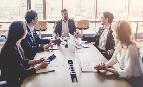 interagir com pessoas